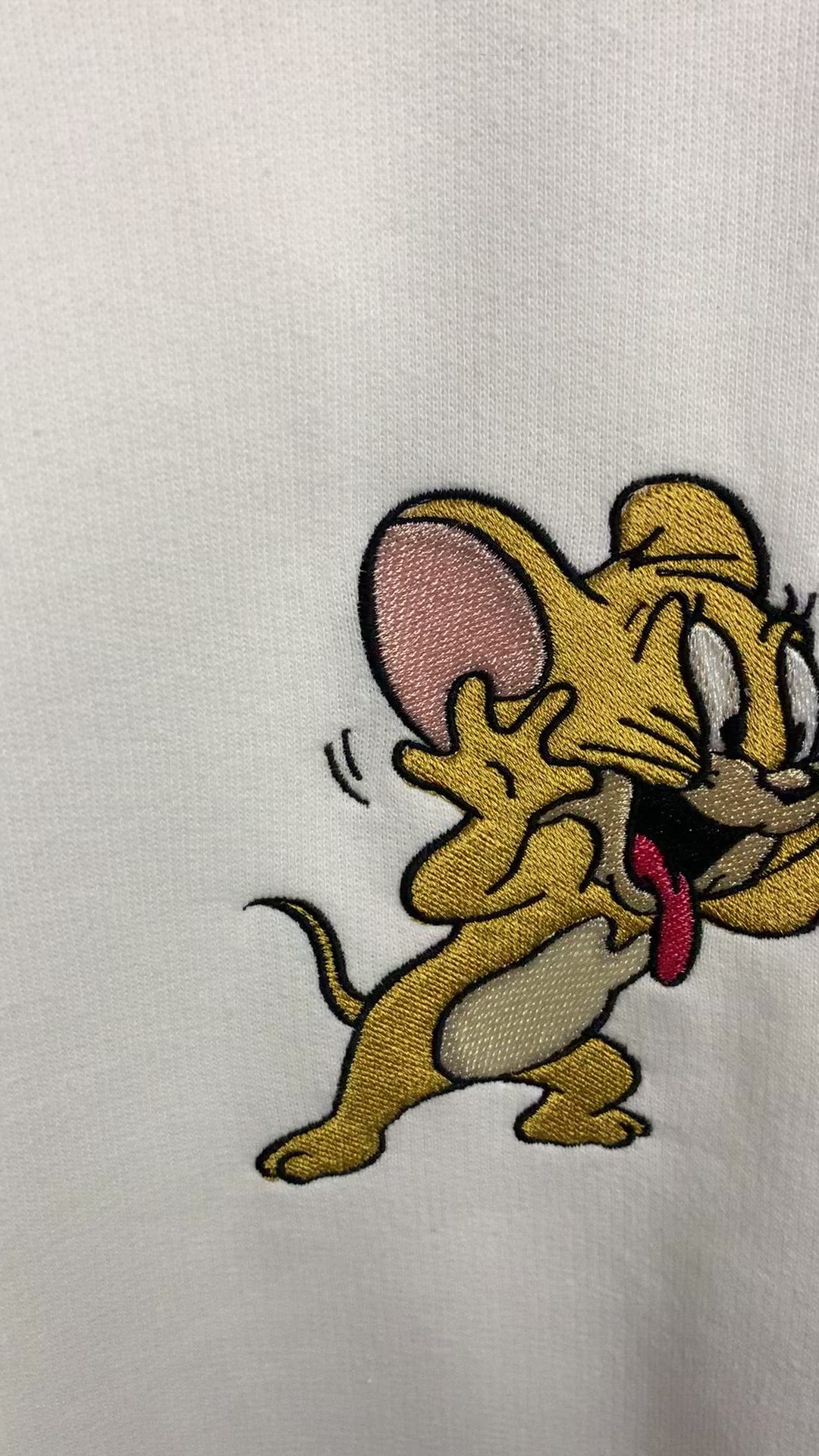 TOM &amp; JERRY